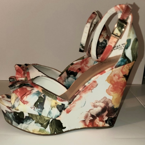 Platform sandels - Picture 2 of 3